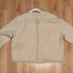 Cream Cardigan with Pearl Embellishments 🧁